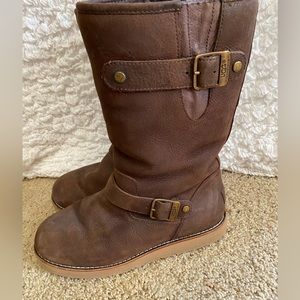 UGG Kensington Boots